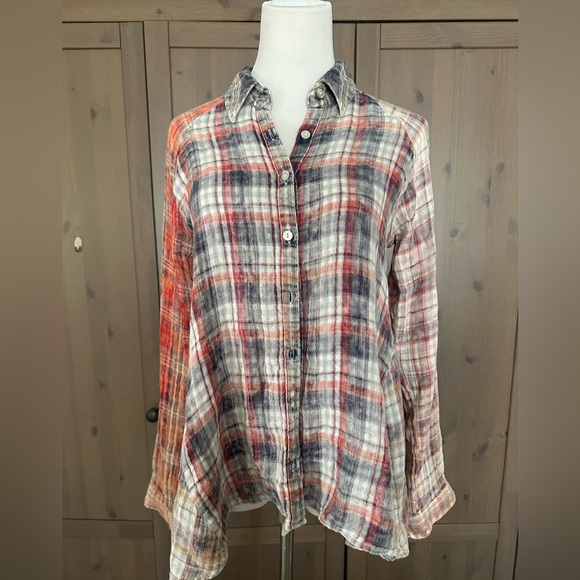 Free People Tops - Free People Artisan De Luxe   , size XS, button up plaid boho shirt